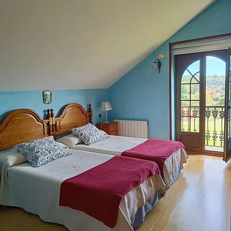 Vivienda Sampedri Holiday home