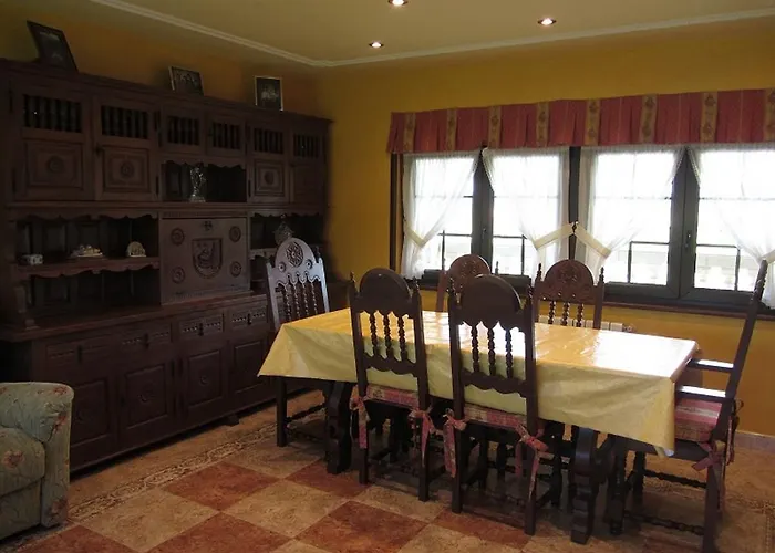 Vivienda Sampedri Holiday home